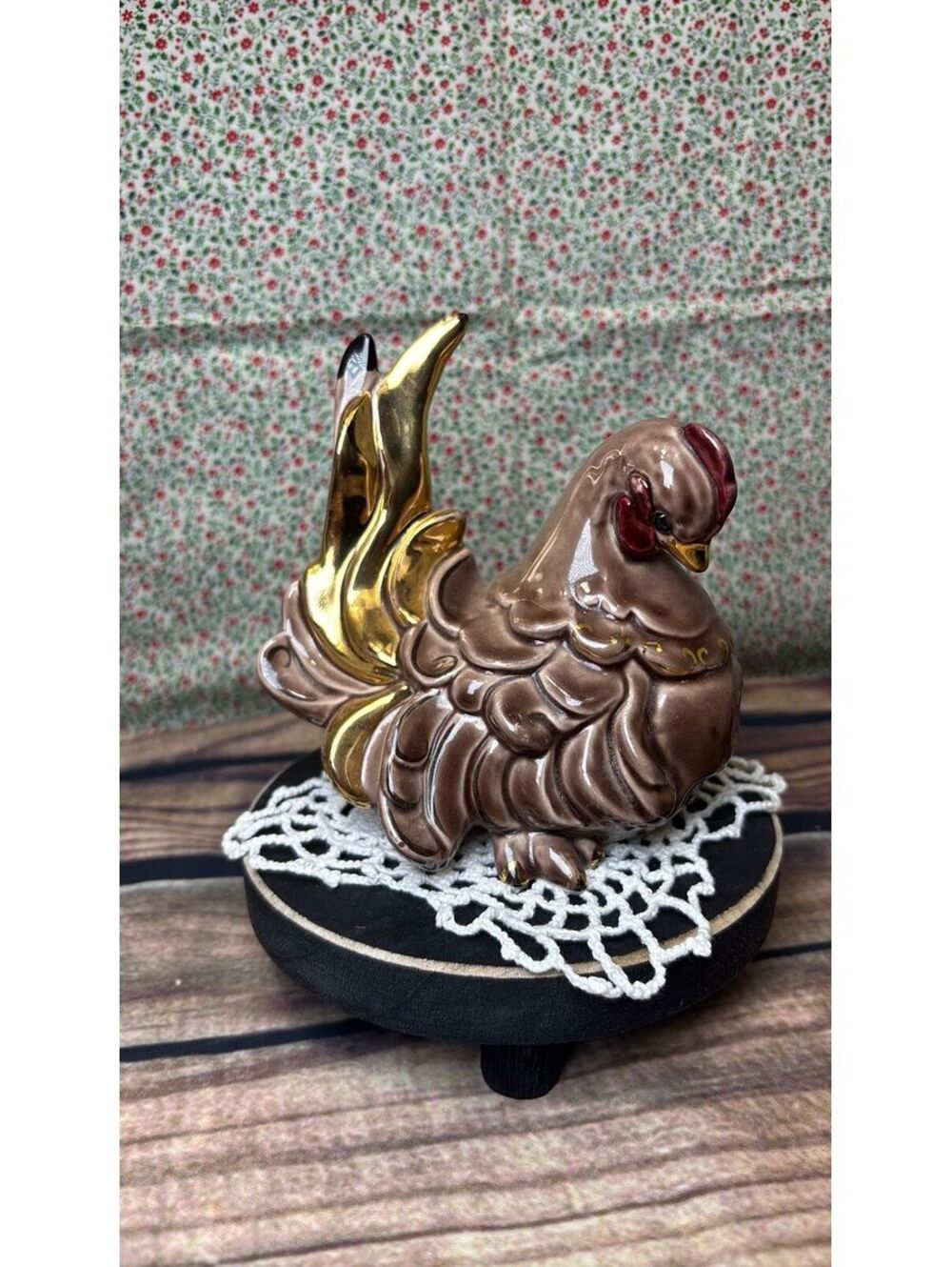 Kay Finch California pottery ceramic hen figurine